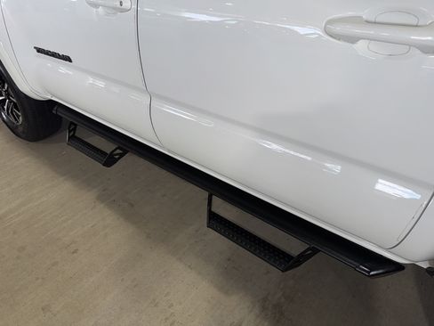 Used 2021 Toyota Tacoma TRD Sport RWD image 36