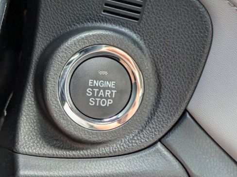 Certified 2025 Subaru Outback Premium image 28