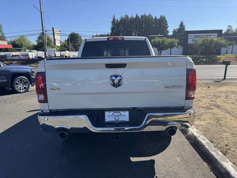 Used 2018 RAM 1500 Laramie image 8