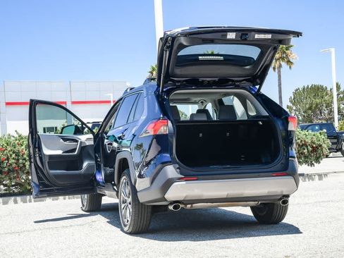 Used 2023 Toyota RAV4 Limited AWD/4WD image 29