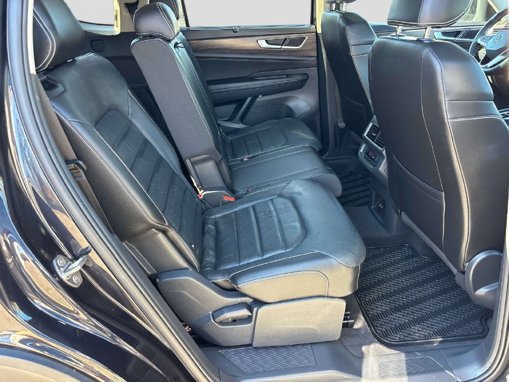 Certified 2024 Volkswagen Atlas SEL AWD/4WD image 19