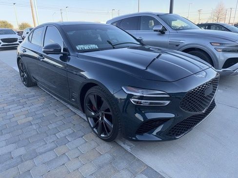 Used 2022 Genesis G70 3.3T image 2