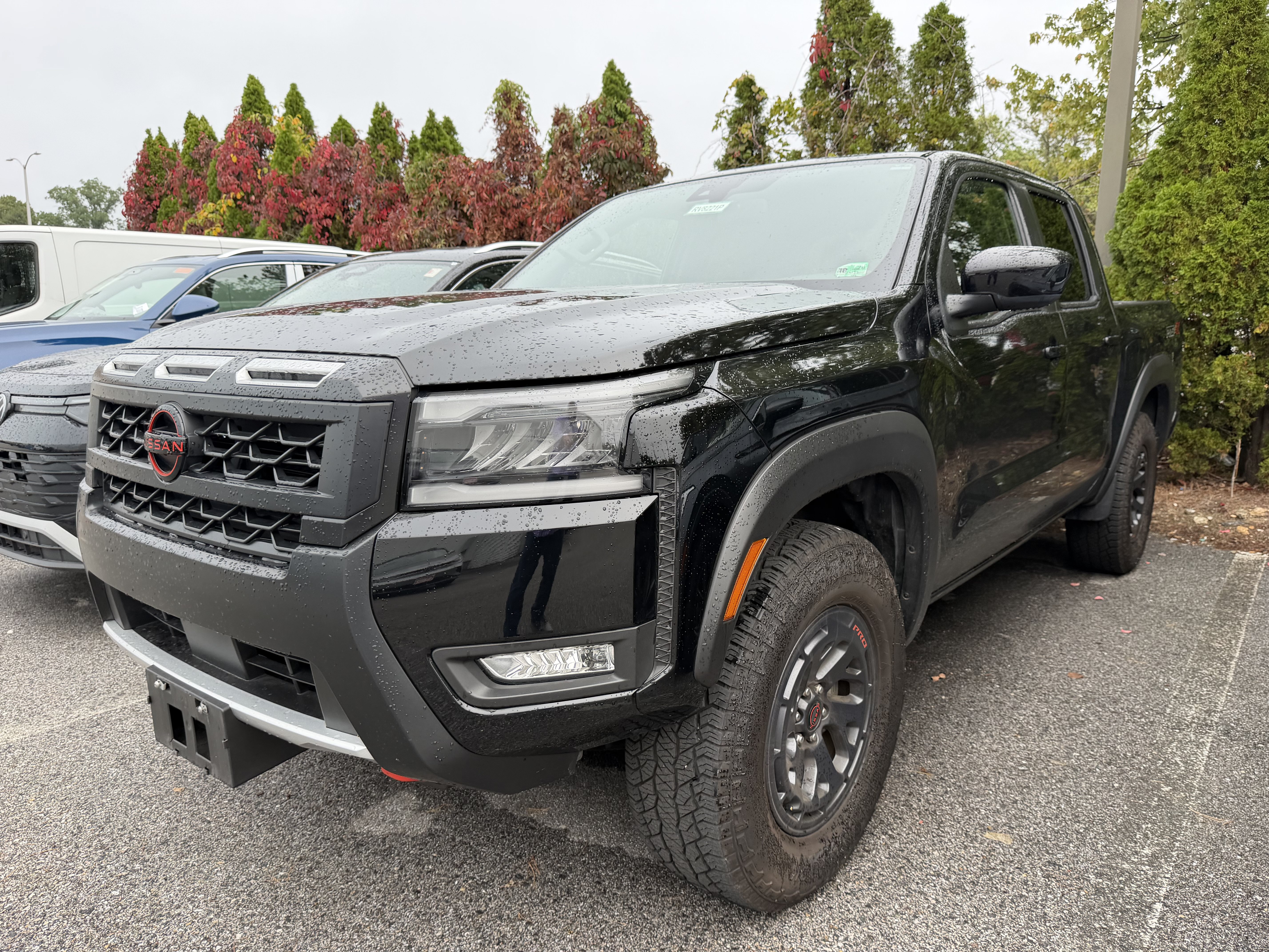 Used 2026 Nissan Frontier PRO-4X AWD/4WD image 7