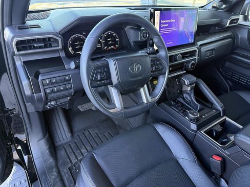 Used 2025 Toyota 4Runner Limited AWD/4WD image 16