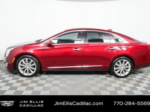 Used 2017 Cadillac XTS Luxury image 30