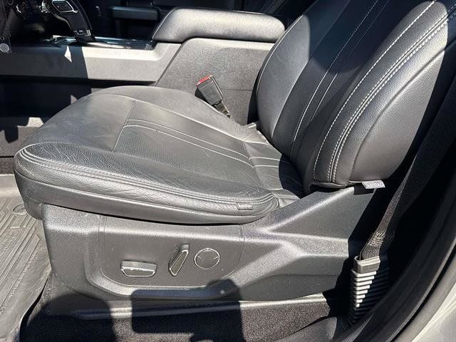 Used 2018 Ford F150 XLT w/ Equipment Group 302A Luxury AWD/4WD image 16