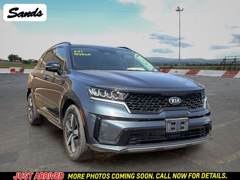 Used 2021 Kia Sorento S w/ Panoramic Sunroof Package FWD image 1
