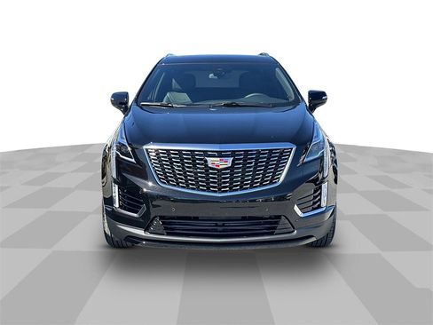 New 2026 Cadillac XT5 Luxury image 3
