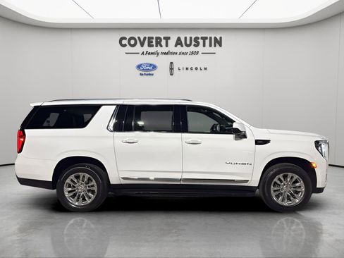 Used 2023 GMC Yukon XL SLT image 6
