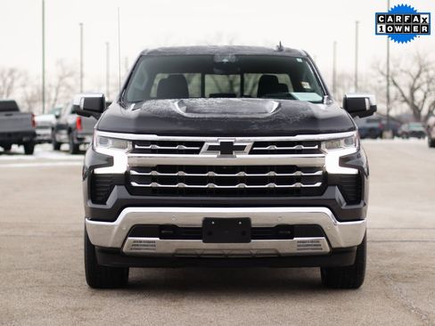 Used 2022 Chevrolet Silverado 1500 LTZ w/ Technology Package image 2