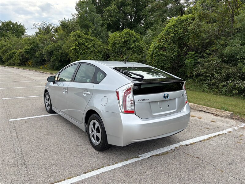 Used 2013 Toyota Prius Two FWD image 3