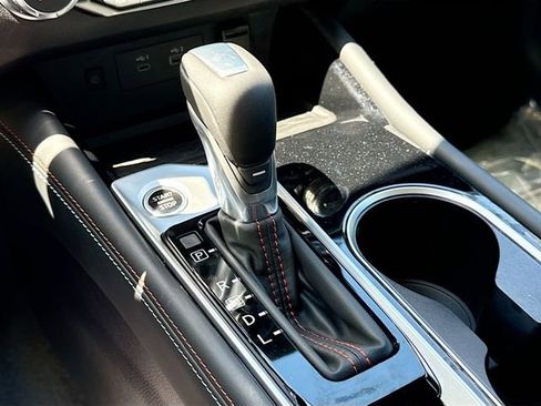 New 2025 Nissan Altima 2.5 SR w/ SR Premium Package image 11