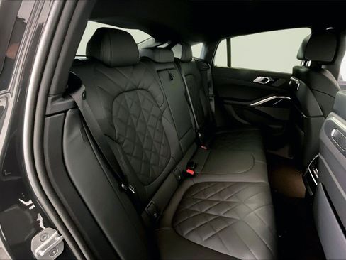 New 2026 BMW X6 xDrive40i image 13