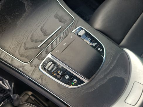 Used 2023 Mercedes-Benz GLC 300 4MATIC Coupe image 26