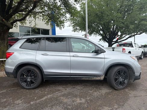Used 2019 Honda Passport Sport image 2