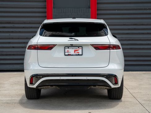 Used 2025 Jaguar F-PACE R-Dynamic S AWD/4WD image 9