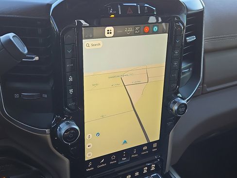 Used 2023 RAM 3500 Laramie image 18