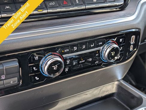 Used 2022 GMC Sierra 1500 SLT image 24