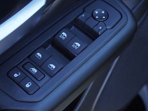 New 2026 RAM 1500 Express RWD image 18