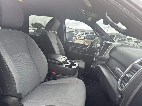 Used 2024 RAM 2500 Big Horn w/ Bed Utility Group image 25