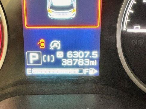 Used 2022 Subaru Forester Limited image 15