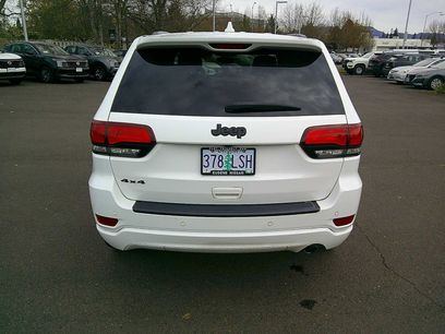 Used 2019 Jeep Grand Cherokee Altitude