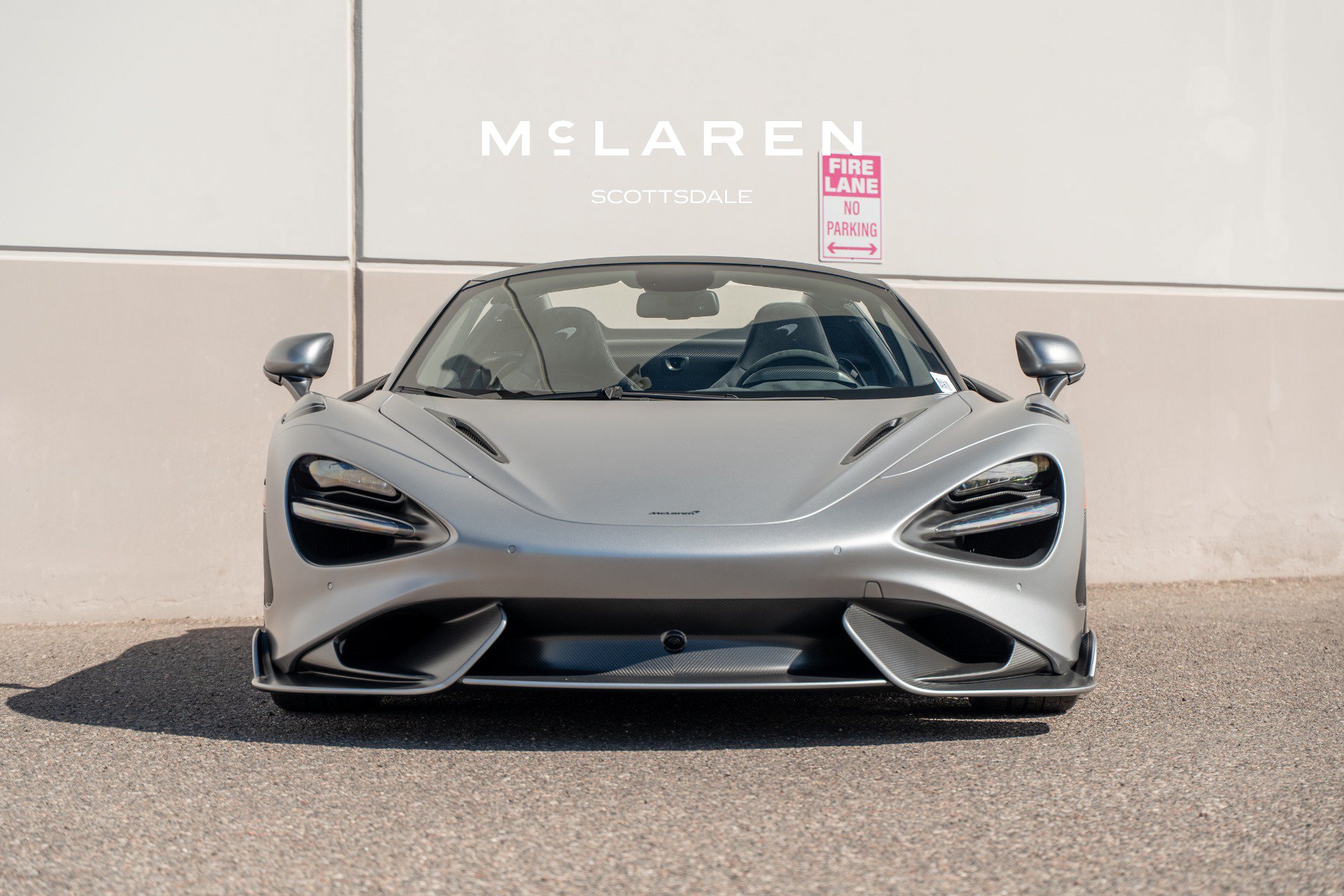 Used 2022 McLaren 765LT RWD image 10