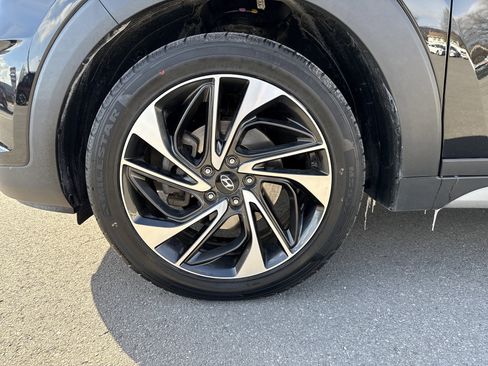 Used 2021 Hyundai Tucson Sport image 11