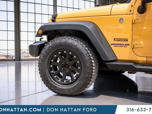 Used 2013 Jeep Wrangler Unlimited Sport AWD/4WD image 34