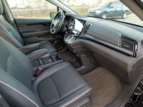 Used 2023 Honda Odyssey Elite image 35