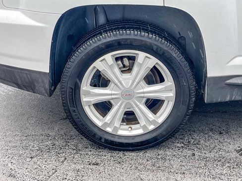 Used 2017 GMC Terrain SLE image 10