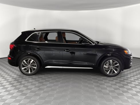 Used 2021 Audi Q5 2.0T Premium Plus w/ Premium Plus Package AWD/4WD image 8