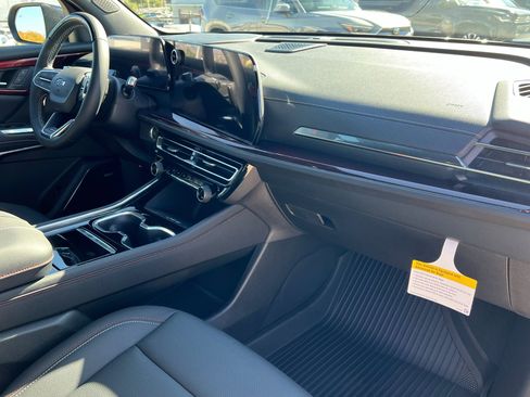 New 2026 Chevrolet Traverse Z71 image 26