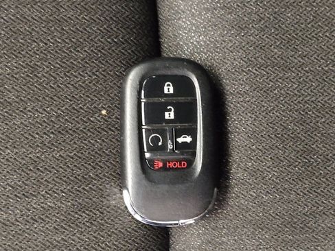 Used 2023 Honda Accord LX image 32