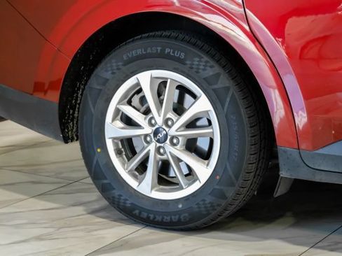 Used 2023 Kia Carnival LX FWD image 70
