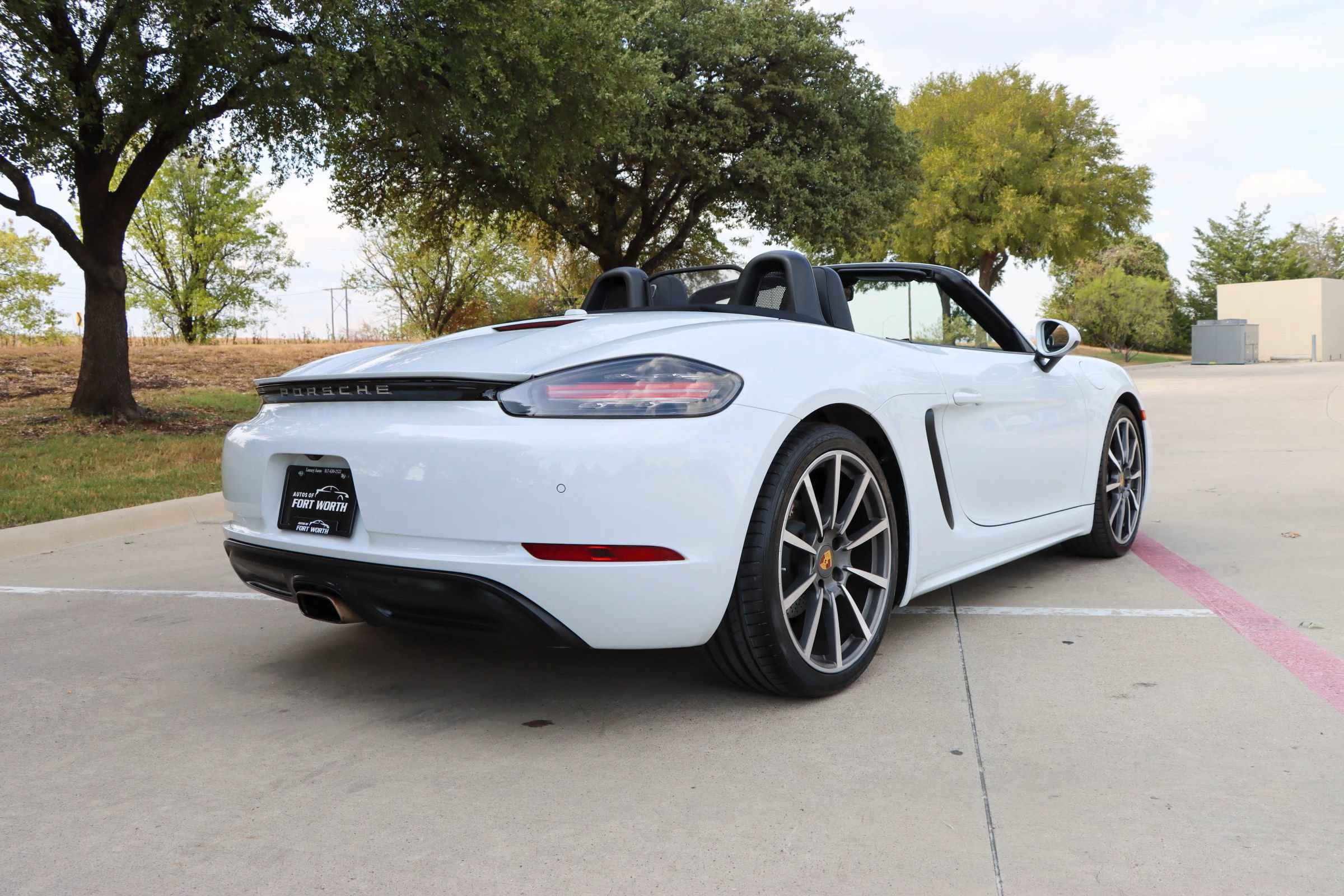 Used 2019 Porsche 718 Boxster RWD image 7