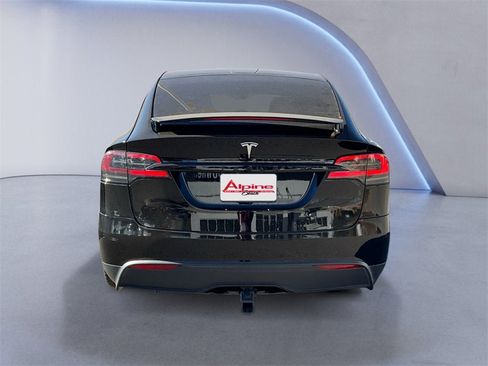 Used 2023 Tesla Model X image 4