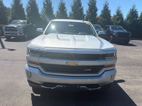 Used 2017 Chevrolet Silverado 1500 LT w/ All Star Edition AWD/4WD image 8