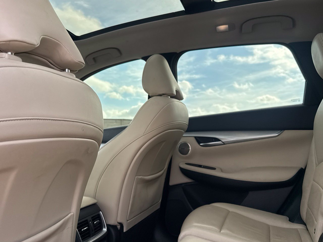 Used 2022 INFINITI QX50 Sensory FWD image 38