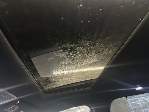 Used 2025 Honda Pilot TrailSport image 13