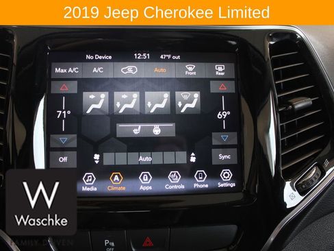 Used 2019 Jeep Cherokee Limited AWD/4WD image 46