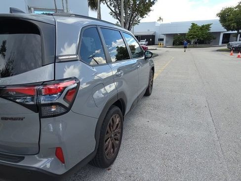 Used 2025 Subaru Forester Sport w/ Popular Package #2 AWD/4WD image 4