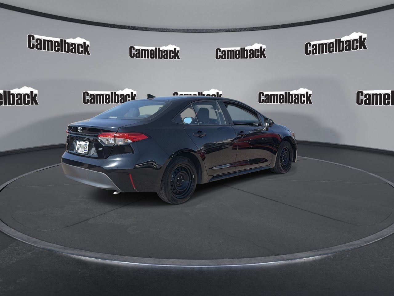 Used 2023 Toyota Corolla LE FWD image 7