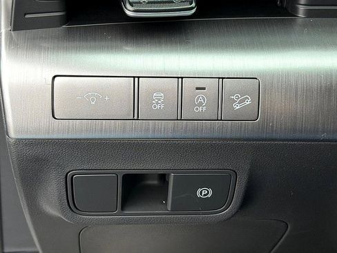 New 2026 Hyundai Kona SE image 14