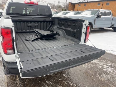 Used 2023 Chevrolet Colorado Z71 w/ Z71 Convenience Package 2 image 22