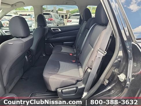 Used 2019 Nissan Pathfinder S AWD/4WD image 22