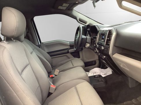 Used 2018 Ford F150 XLT w/ Trailer Tow Package image 15