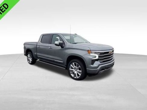 Certified 2025 Chevrolet Silverado 1500 High Country w/ High Country Premium Package AWD/4WD image 4