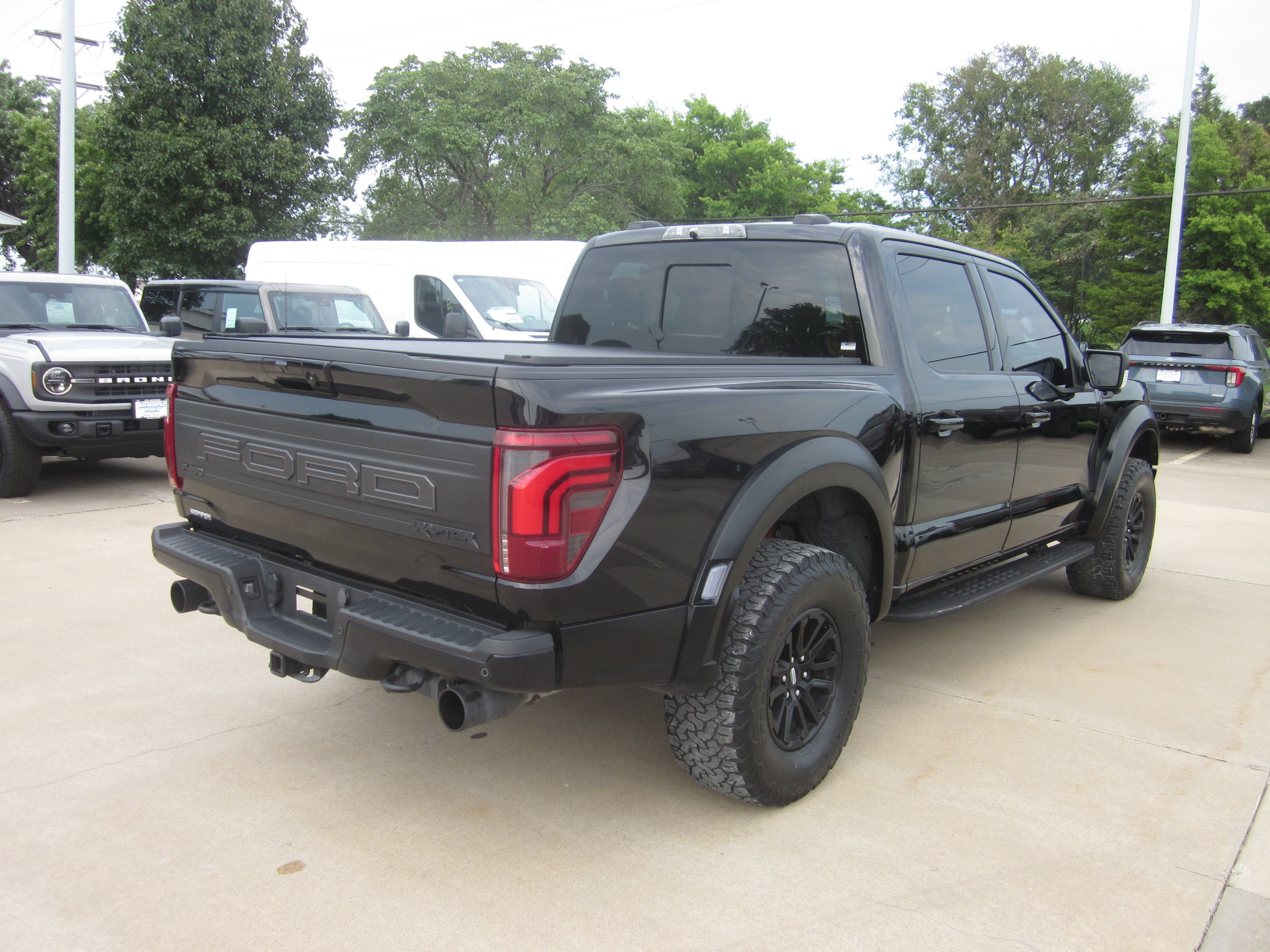 Used 2024 Ford F150 Raptor AWD/4WD image 6