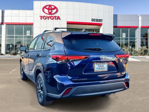 New 2026 Toyota Highlander XLE image 5